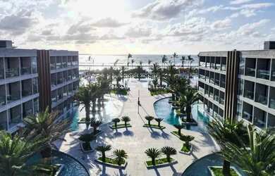 Imagem 12: COTA PORTO 2 LIFE. Piscina, Churrasqueira, Imóvel mobiliadoeAr-condicionado