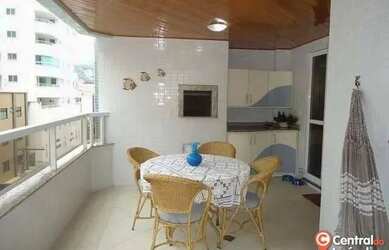 Imagem: O apartamento possui 3 Dormitórios, 2 Banheiros, 2 Vagas na