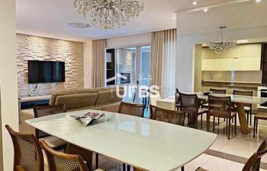 Imagem: O apartamento possui 3 Dormitórios, 4 Banheiros, 2 Vagas na