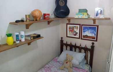 Imagem: O quarto possui Imóvel mobiliado e está localizado em Canela