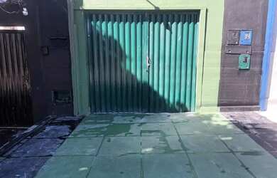 Imagem: O depósito possui 1 Vaga na garagem, 50m² de Área e está