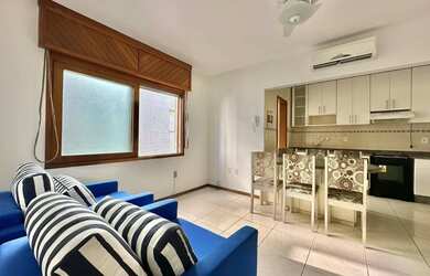 Imagem 2: 1 quarto no centro pronto para você aproveitar na melhor praia. Apartamento...