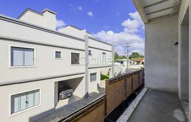 Imagem: A casa em condomínio possui 3 Dormitórios, 3 Banheiros, 1