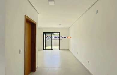 Imagem 8: Casa em Porto Alegre, no bairro Hípica, com 3 dormitório s , e 3 banheiros,...