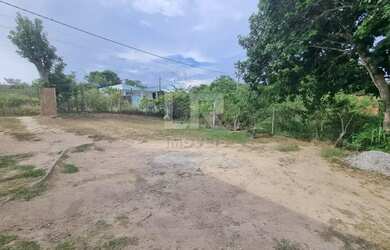 Imagem: O terreno possui 360m² de Área, Imóvel novo e está localizado