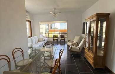 Imagem: O apartamento possui 2 Dormitórios, 2 Banheiros, 2 Vagas na