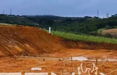 Imagem: O terreno possui 500m² de Área e está localizado em Jardim