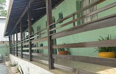 Imagem: O depósito possui 1000m² de Área e está localizado em Santo