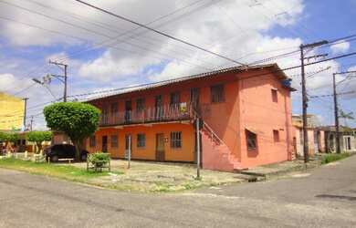 Imagem: A kitnet possui 1 Dormitório, 1 Banheiro e está localizado