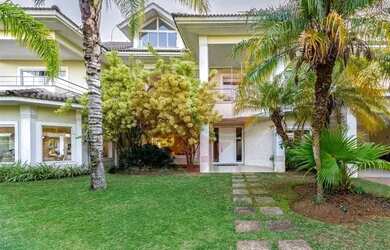 Imagem 11: Casa para venda possui 1100 metros quadrados com 5 qts