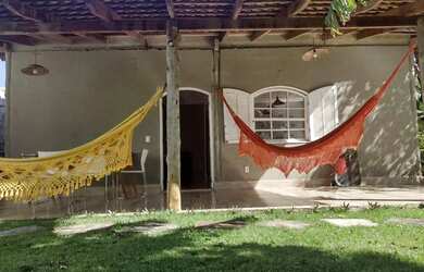 Imagem: A casa em condomínio possui 3 Dormitórios, 2 Banheiros, 190m²