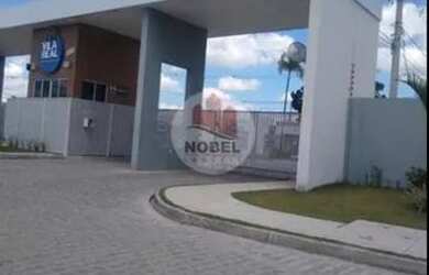 Imagem: A casa em condomínio possui 2 Dormitórios, 1 Banheiro, 3 Vagas