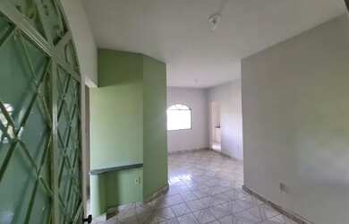 Imagem: O apartamento possui 2 Dormitórios, 1 Banheiro e 1 Vaga na