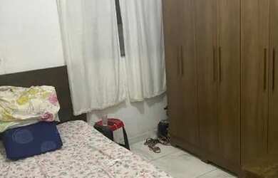 Imagem: A casa possui 2 Dormitórios, 1 Banheiro e está localizado