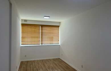 Imagem: O depósito possui 1 Vaga na garagem, 24m² de Área, Imóvel