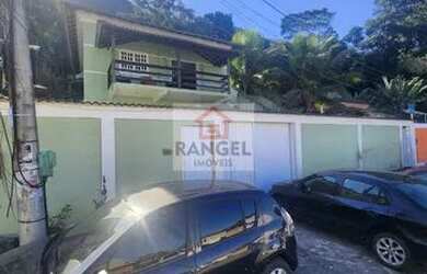 Imagem: A casa possui 2 Dormitórios, 2 Banheiros, 720m² de Área e