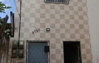 Imagem: A casa possui 1 Dormitório, 1 Banheiro e está localizado