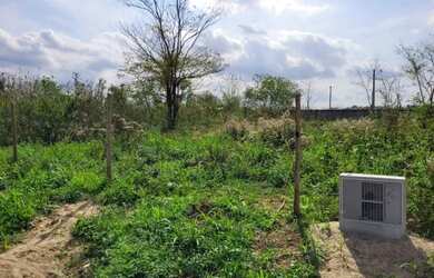 Imagem: O terreno possui 200m² de Área, Imóvel novo e está localizado