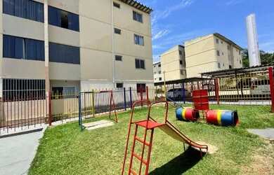 Imagem: O apartamento possui 3 Dormitórios, 1 Banheiro, 1 Vaga na garagem