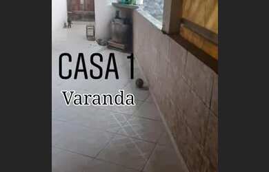 Imagem: A casa possui 5 Dormitórios, 3 Banheiros, 1 Vaga na garagem