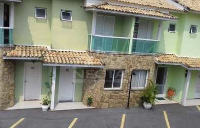 Imagem: A casa em condomínio possui 2 Dormitórios, 3 Banheiros, 1