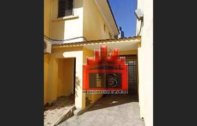 Imagem: A casa possui 5 Dormitórios, 5 Banheiros, 5 Vagas na garagem