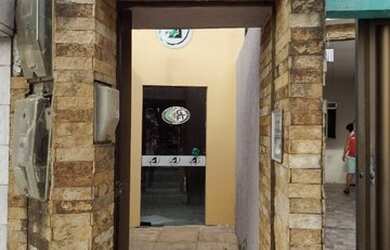 Imagem: O depósito possui 2 Vagas na garagem, 80m² de Área e está