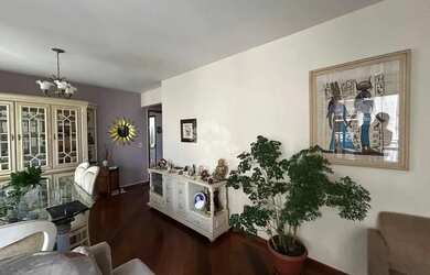 Imagem: O apartamento possui 3 Dormitórios, 2 Banheiros, 2 Vagas na