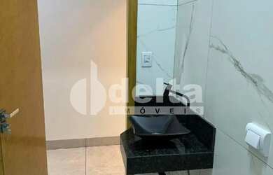 Imagem 14: Casa residencial disponível para venda no bairro Jardim Brasília em...