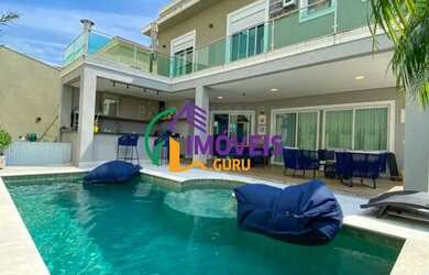 Imagem: A casa em condomínio possui 4 Dormitórios, 5 Banheiros, 4