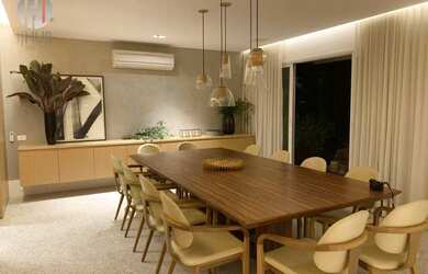 Imagem: O apartamento possui 4 Dormitórios, 5 Banheiros, 5 Vagas na