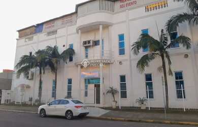 Imagem: O depósito possui 330m² de Área e está localizado em City