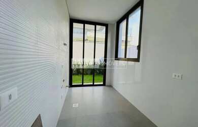 Imagem 6: Casa em Condomínio com 3 Suítes, 290m² à venda por R$3.980.000,00...