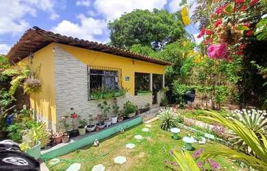 Imagem: A casa possui 2 Dormitórios, 1 Banheiro e está localizado