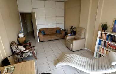 Imagem: O depósito possui 1 Vaga na garagem, 46m² de Área e está