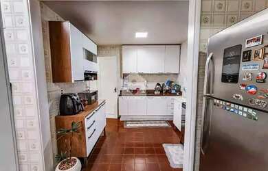 Imagem 6: Apartamento para venda com 3 quartos, 120m² - Centro - Petrópolis/RJ