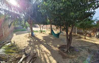 Imagem: A casa possui 1 Dormitório, 1 Banheiro, 2 Vagas na garagem