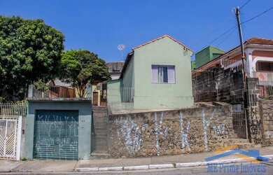 Imagem: O terreno possui 410m² de Área e está localizado em Vila