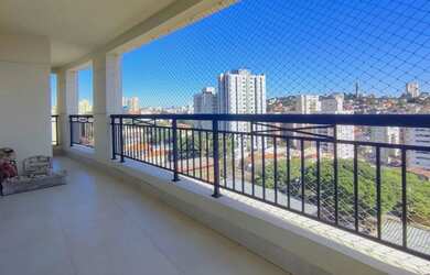 Imagem: O apartamento possui 3 Dormitórios, 2 Banheiros, 2 Vagas na