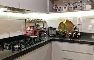 Imagem: O apartamento possui 3 Dormitórios, 3 Banheiros, 2 Vagas na