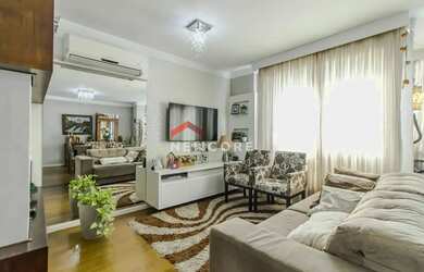 Imagem: O apartamento possui 3 Dormitórios, 2 Banheiros, 1 Vaga na