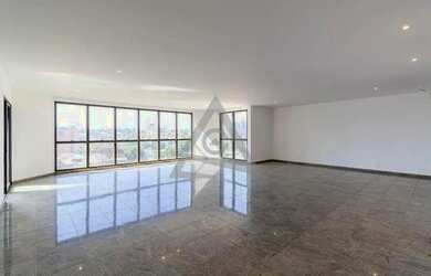 Imagem: O apartamento possui 4 Dormitórios, 2 Banheiros, 3 Vagas na