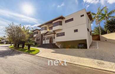 Imagem: A casa em condomínio possui 3 Dormitórios, 5 Banheiros, 4