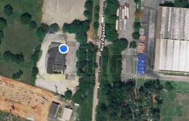 Imagem: O terreno possui 10.706m² de Área e está localizado em Santa