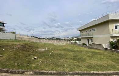 Imagem: O terreno possui 355m² de Área e está localizado em Pinheiro