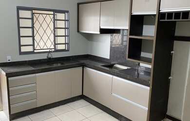 Imagem 4: Vendo casa impecável bem localizada