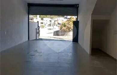 Imagem: O apartamento possui 1 Dormitório, 2 Banheiros, 2 Vagas na