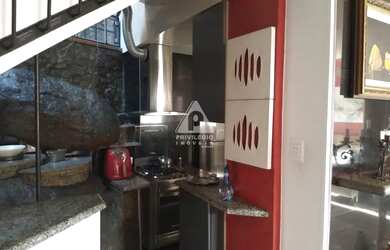 Imagem 13: Privilégio Imóveis vende: Belíssima casa em Santa Teresa