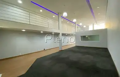 Imagem: O depósito possui 4 Vagas na garagem e 250m² de Área e está