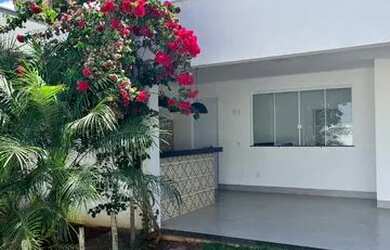 Imagem: A casa em condomínio possui 4 Dormitórios, 4 Banheiros, 3